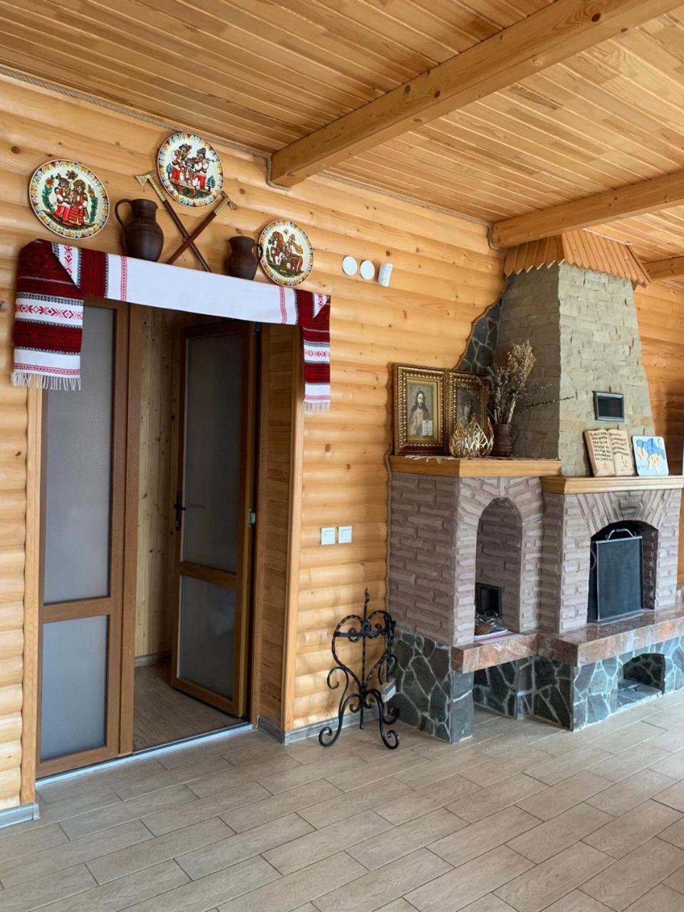Villa Світанкове Сяйво Jaremče Esterno foto